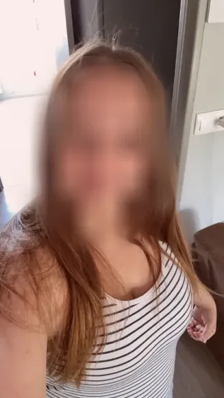 Aisha, 29