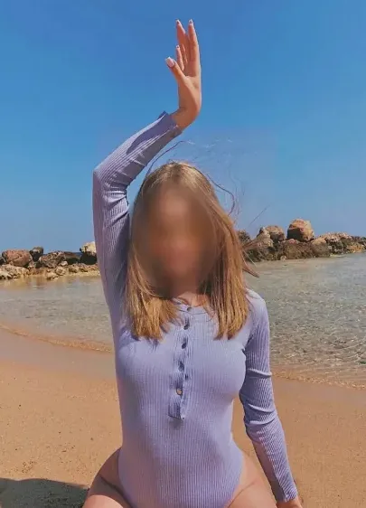Magda, 27