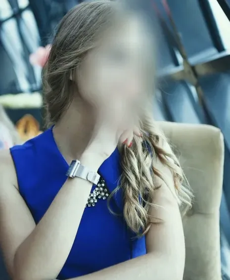 Rachel, 20