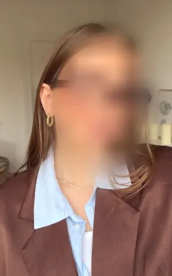 Tiana, 32